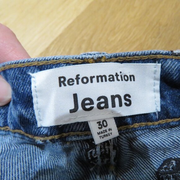 REFORMATION Dice Embroidery High Rise Straight Jeans Vegas Cropped Size 30 - Picture 15 of 16